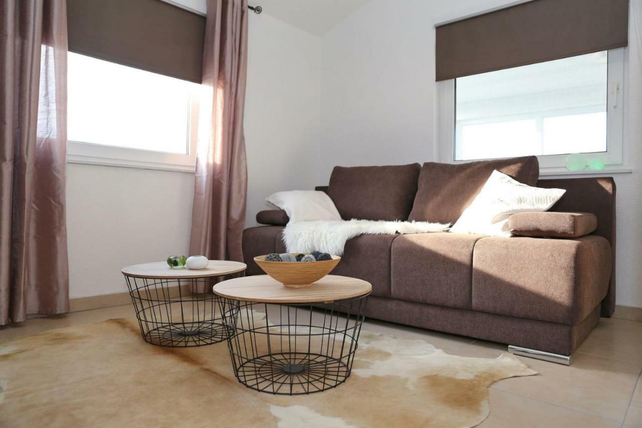 Malu Vir Apartment Bagian luar foto