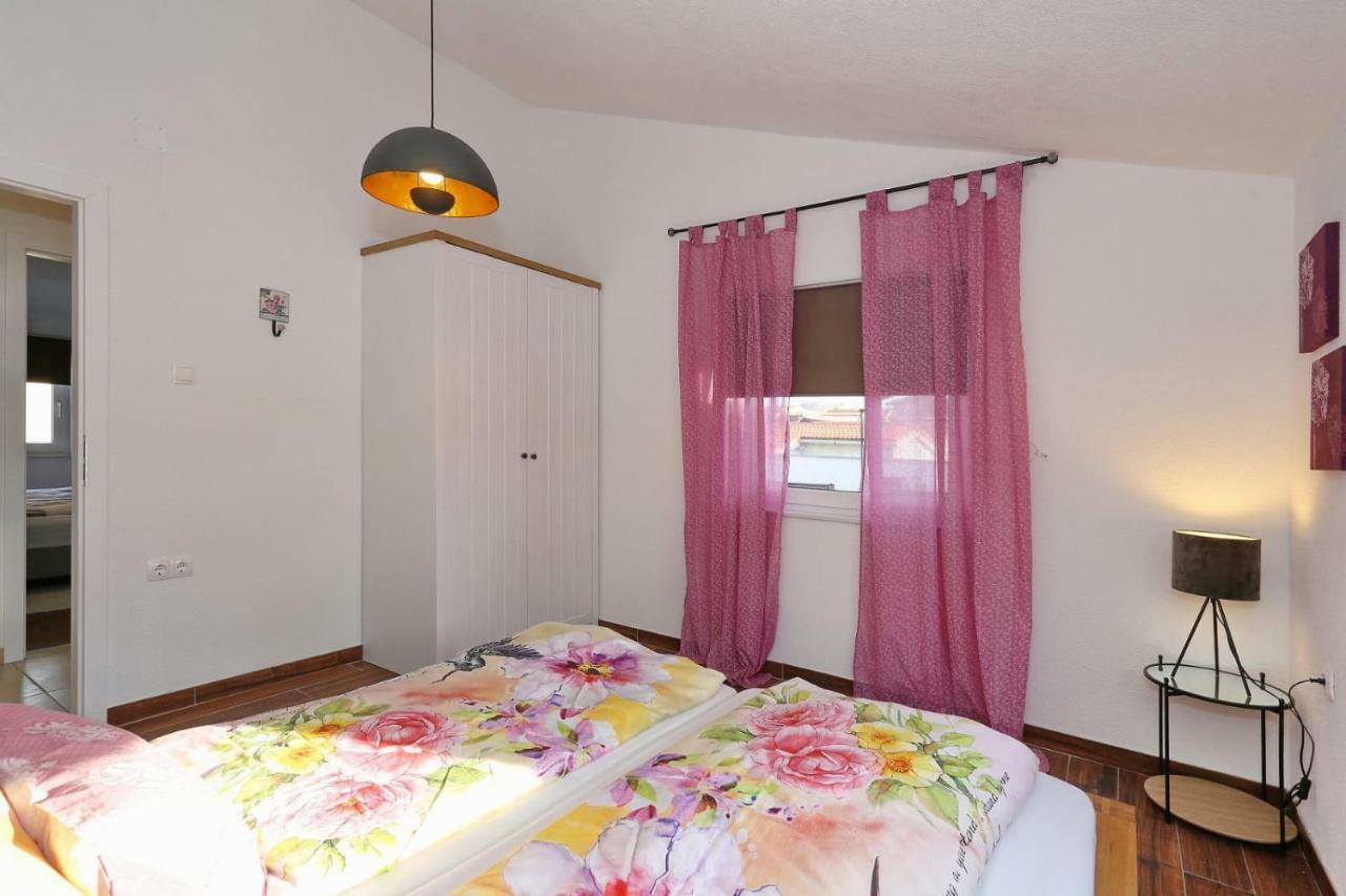 Malu Vir Apartment Bagian luar foto