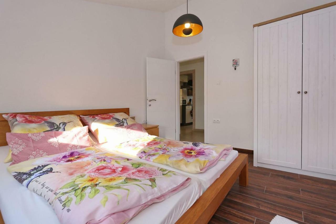 Malu Vir Apartment Bagian luar foto