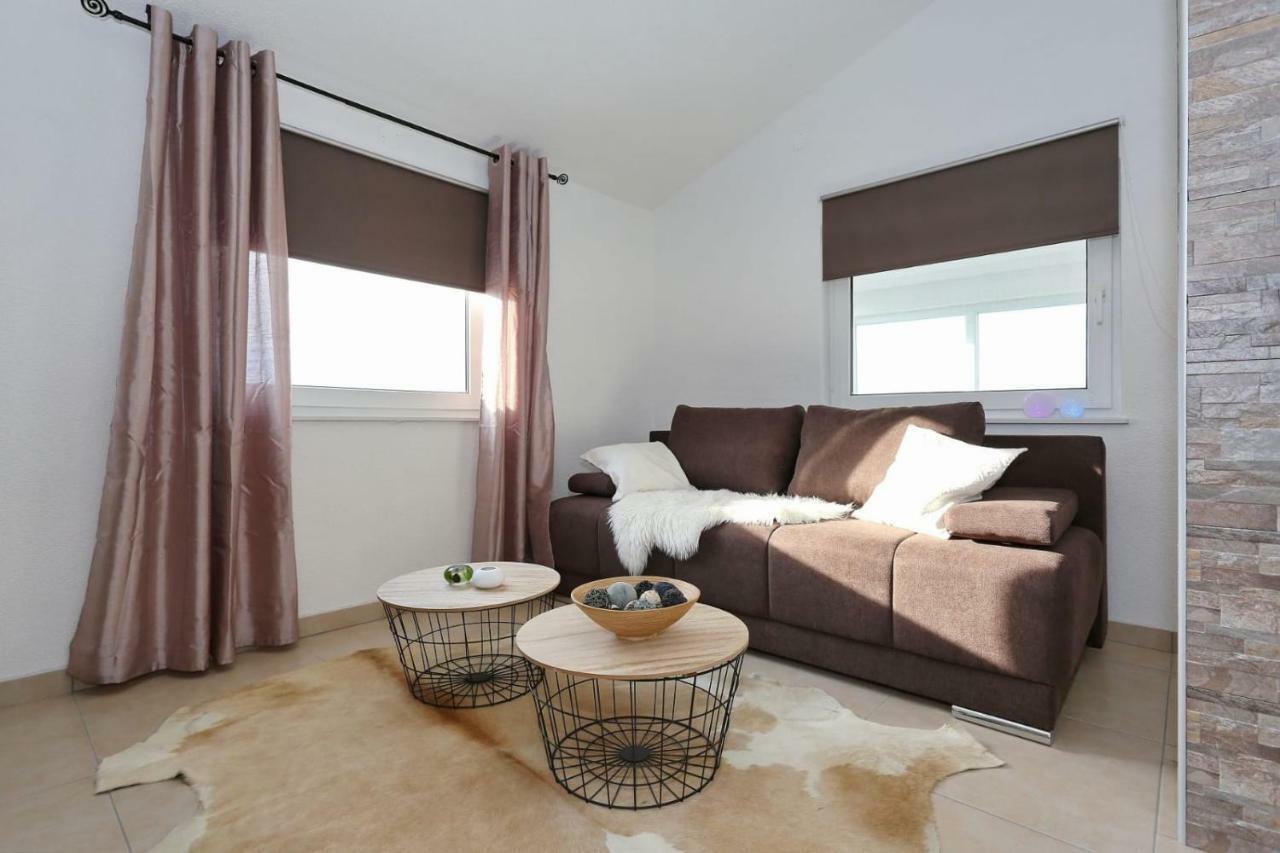 Malu Vir Apartment Bagian luar foto