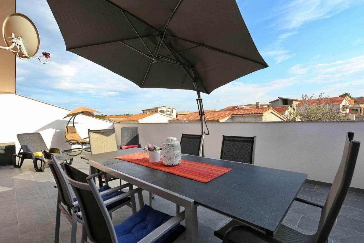 Malu Vir Apartment Bagian luar foto