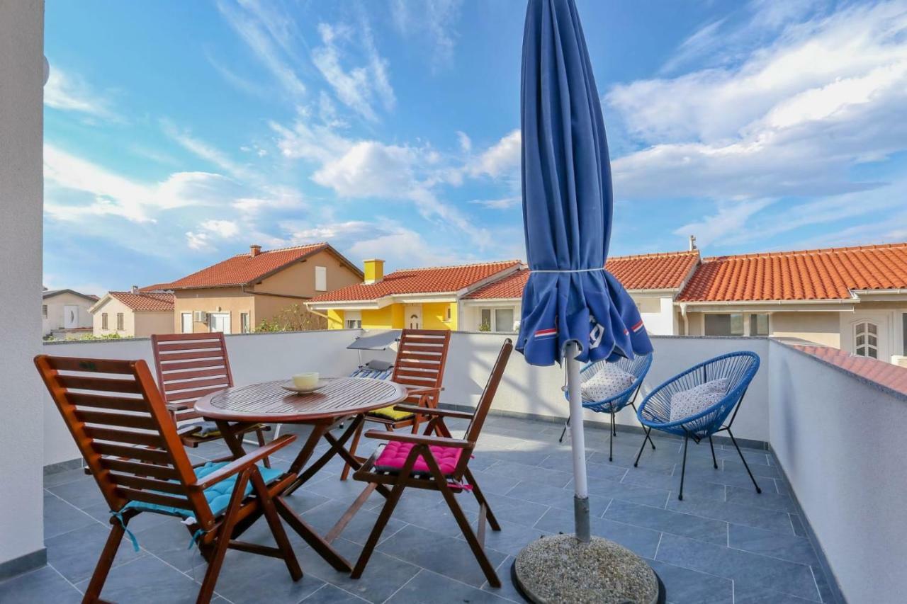 Malu Vir Apartment Bagian luar foto